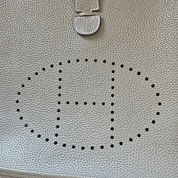 HERMÈS Evelyne PM Bag, Palladium Hardware, Etoupe - NWOT - Picture 3 of 10
